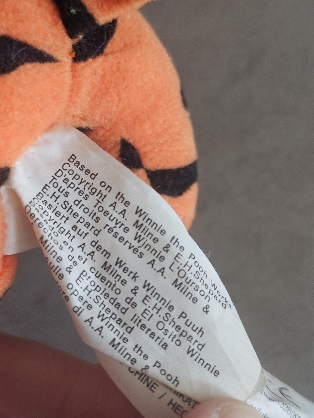 Vintage Disney Tigger Plush Christmas Ornament - Picture 5 of 7
